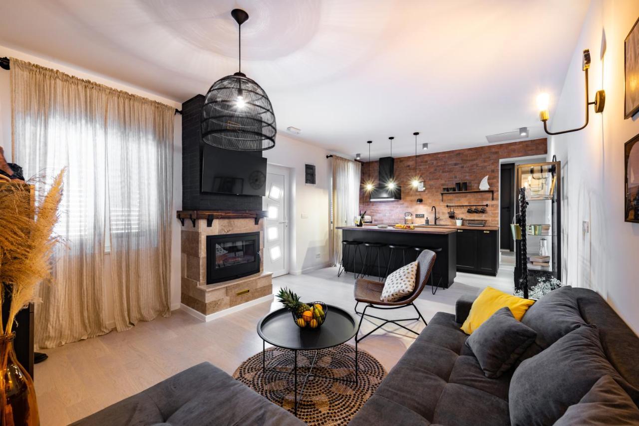 Вилла Bella Casa Eta Оребич Экстерьер фото